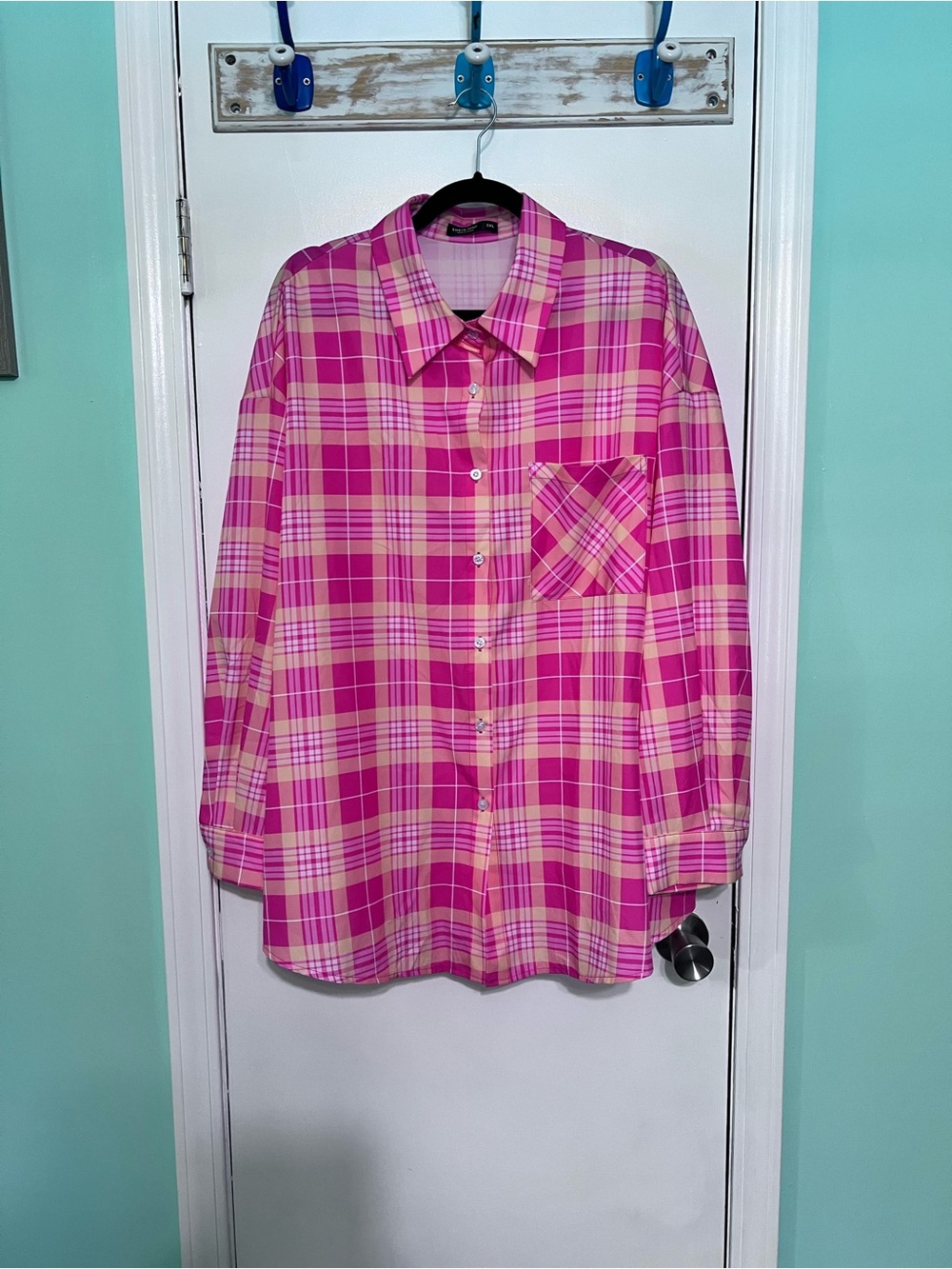 Pink & Orange Plaid Button-Up Shirt Size 1X Lightweight Oversized